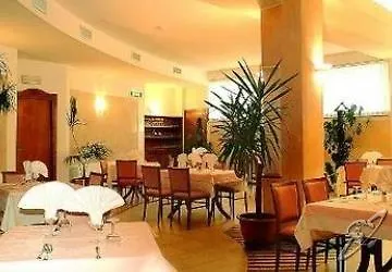 Euro Отель Нуоро