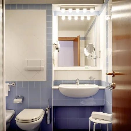 Euro Hotel
